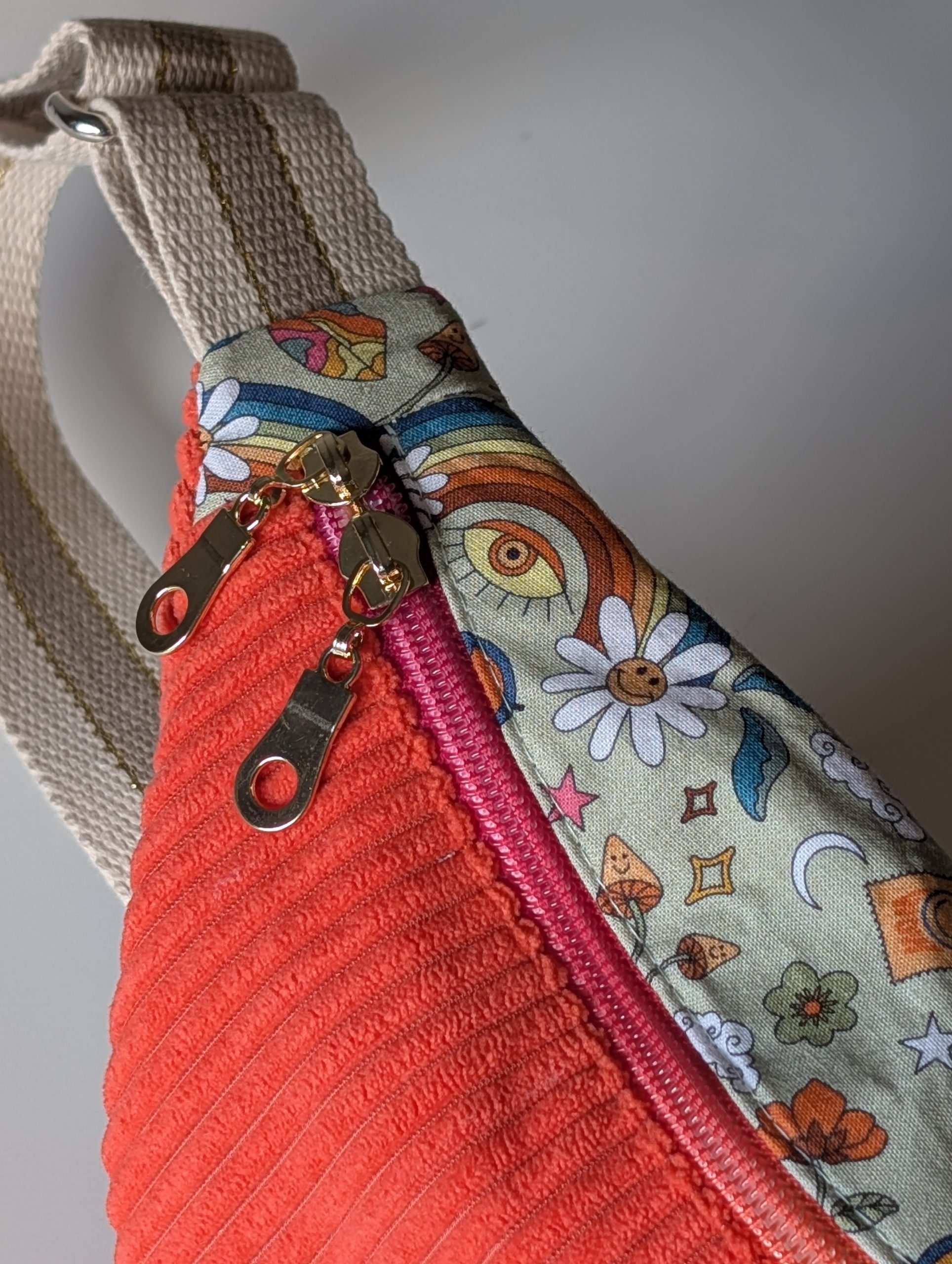 Petit Sac Banane Velours Côtelé Orange Corail & Coton Fantaisie - Taille Enfant – Image 3
