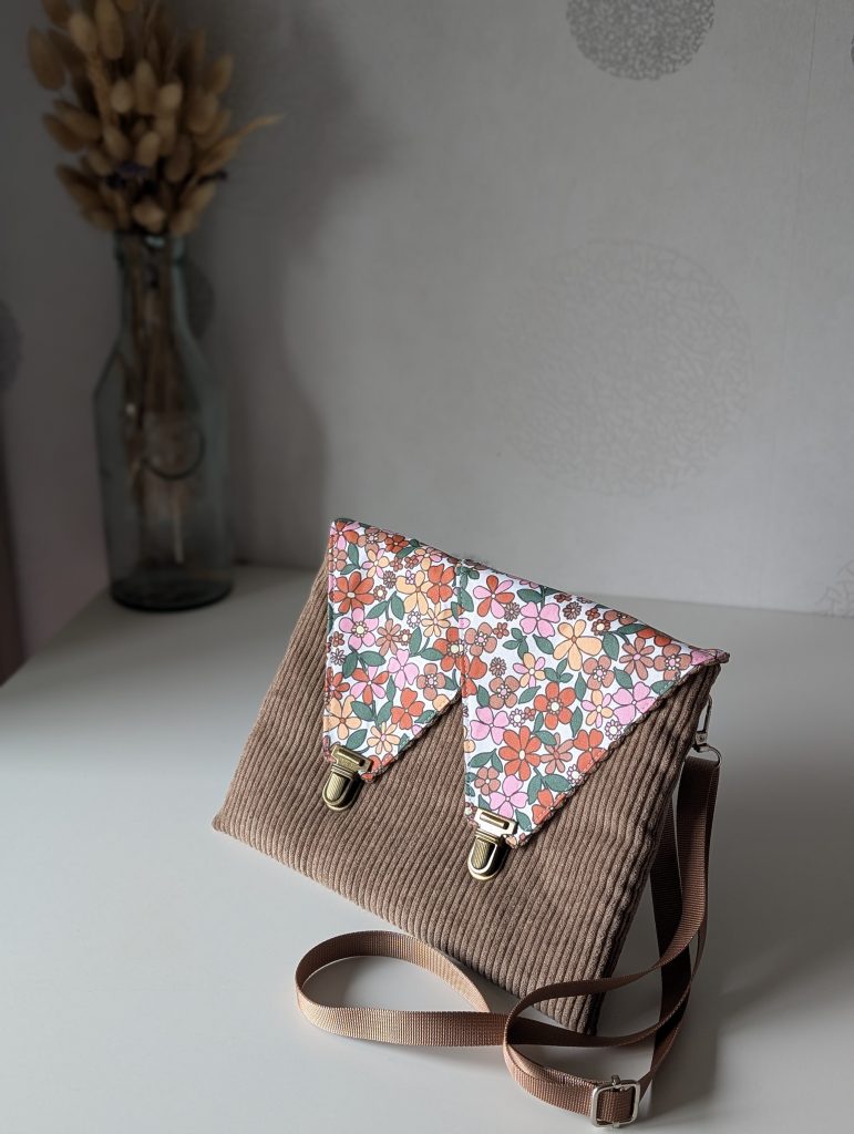 Sac-Pochette 2-en-1 - Velours Côtelé Marron Glacé & Fleurs d'Automne
